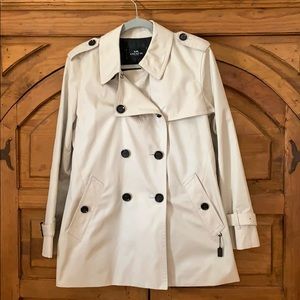 COACH SHORT TRENCH COAT